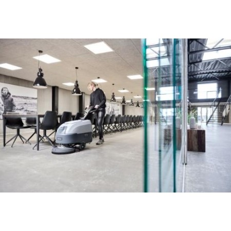 LAVASCIUGA PAVIMENTI UOMO A TERRA PICCOLE  SCRUBBER SC370 43B-EU