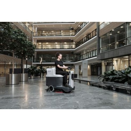 LAVASCIUGA UOMO A BORDO