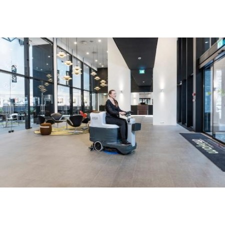 LAVASCIUGA UOMO A BORDO