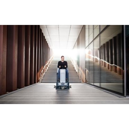 LAVASCIUGA UOMO A BORDO